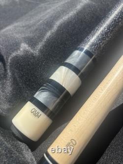Brand New 5 Point Giuli Custom Pool Cue, Grey Acrylic 8 Green Veneers, 1 Shaft