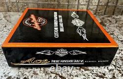 Genuine Harley Davidson Custom Billiard Pool Ball Set Roadhouse Collection