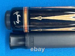 Jacoby Custom Pool Cue 12.9mm 29 Revo Shaft Leather Wrap Radial Tulip