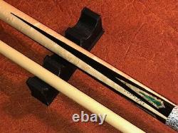 Jacoby Pool Cue With Maple Shaft. Model 0417-25