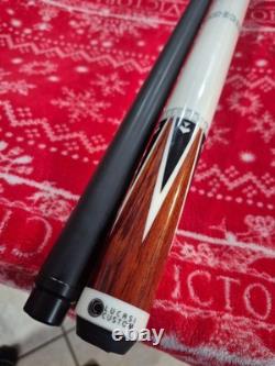 Lucasi Custom Carbon Fiber Pool Cue Stick
