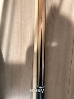 ROBERTSON Pool Cue Black Beige Custom Quick Joint Billiard Stick Excellent