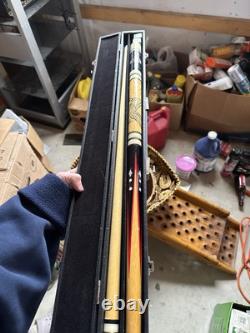 VINTAGE Golden Shark Custom Crafted Pool Cue by Bob & Chet With Hard Case 21oz