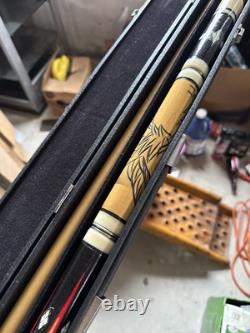 VINTAGE Golden Shark Custom Crafted Pool Cue by Bob & Chet With Hard Case 21oz