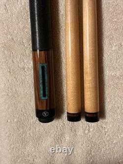 Woodworth custom pool cue with 2 shafts
